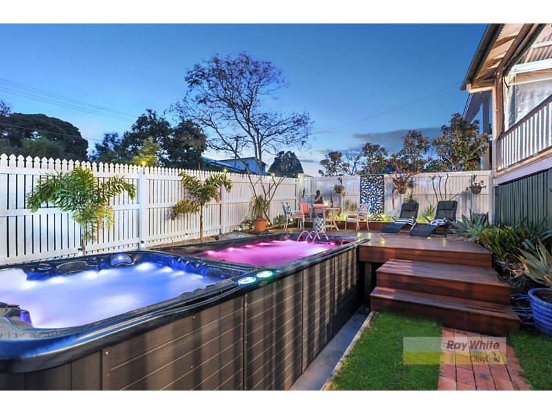 73 Jardine Street, Stafford QLD 4053