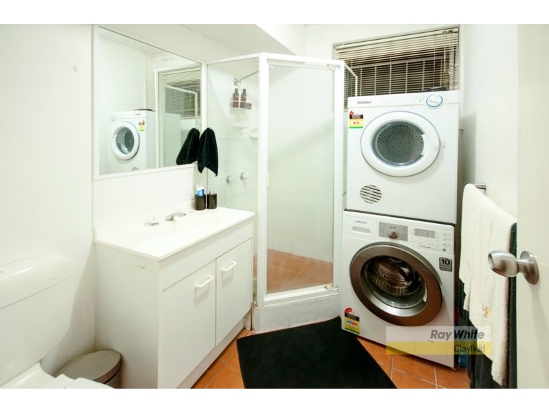 8/18 Best Street, Hendra QLD 4011