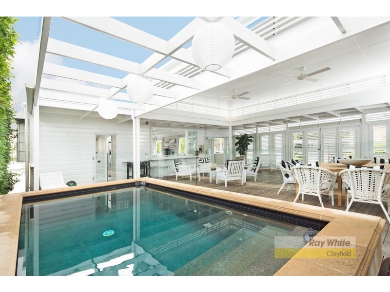 17 Victoria Parade, Clayfield QLD 4011