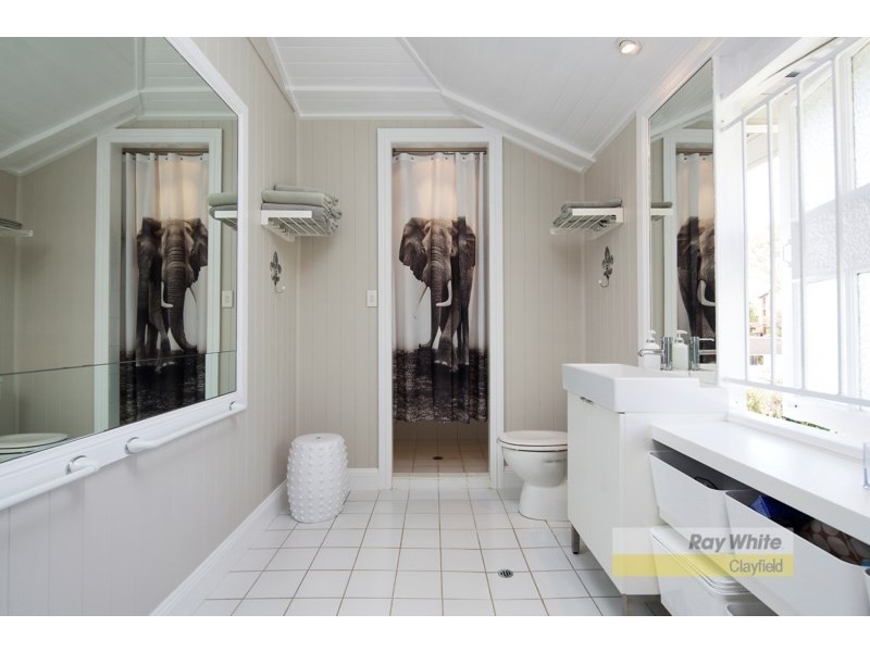 17 Victoria Parade, Clayfield QLD 4011