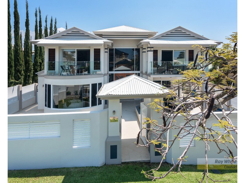 32 Blaikie Street, Hendra QLD 4011