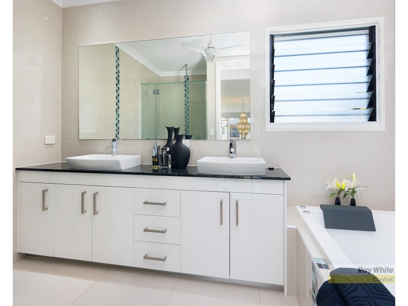 32 Blaikie Street, Hendra QLD 4011