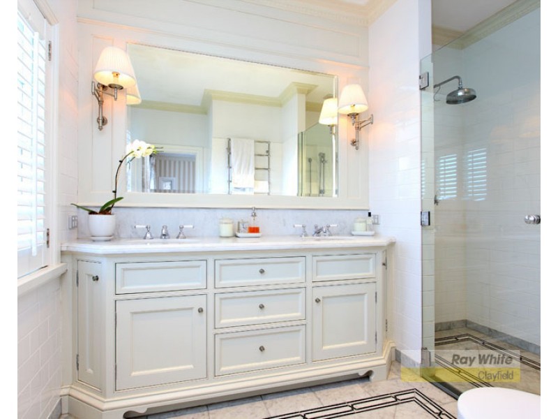 36 Riverton Street, Clayfield QLD 4011