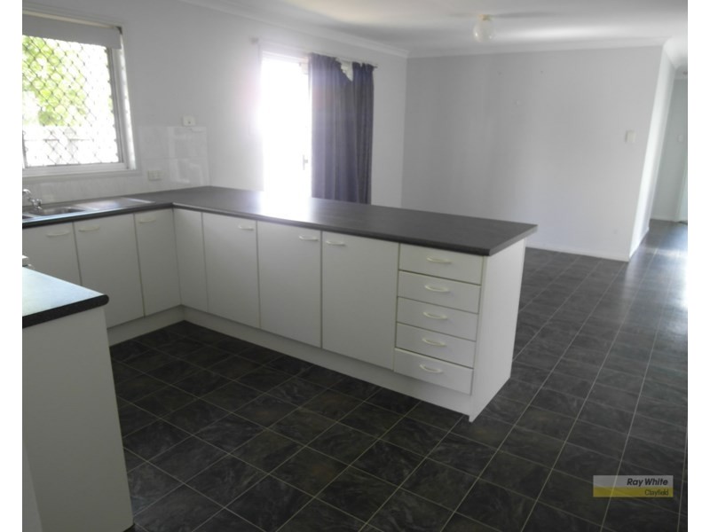 31 Turquoise Place, Wavell Heights QLD 4012