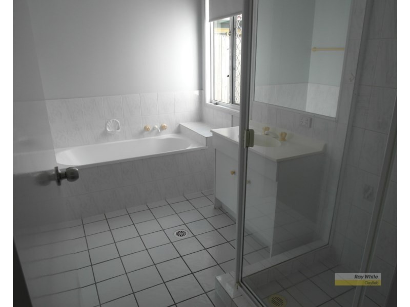 31 Turquoise Place, Wavell Heights QLD 4012