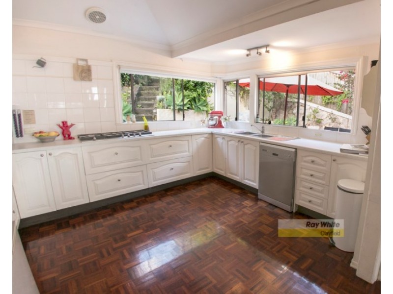 22 Crescent Road, Hamilton QLD 4007