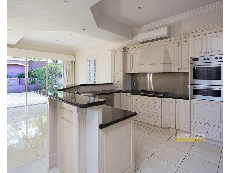 99 Barlow Street, Clayfield QLD 4011