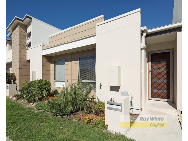 48 Blue Mountain Crescent, Fitzgibbon QLD 4018