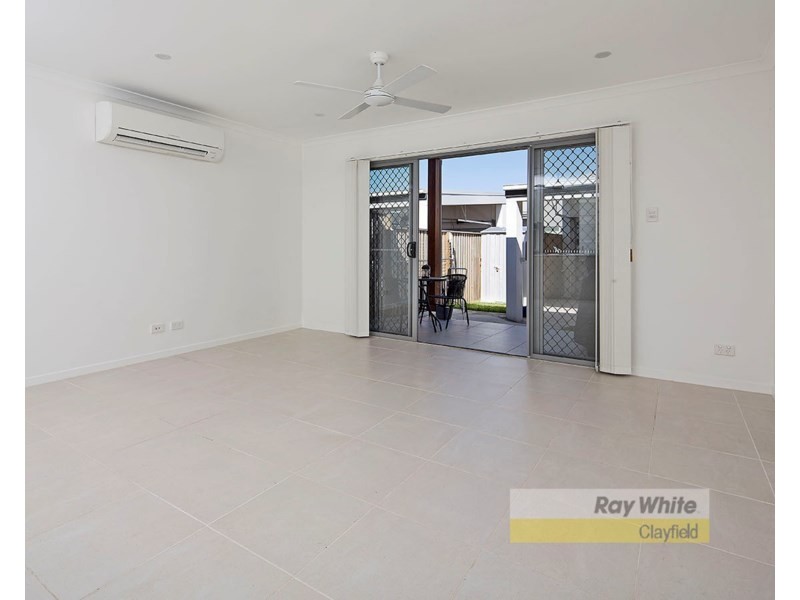 48 Blue Mountain Crescent, Fitzgibbon QLD 4018