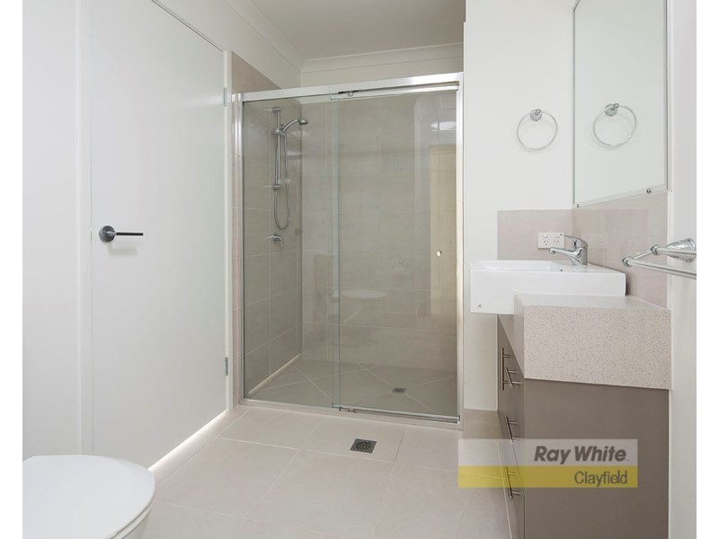 48 Blue Mountain Crescent, Fitzgibbon QLD 4018