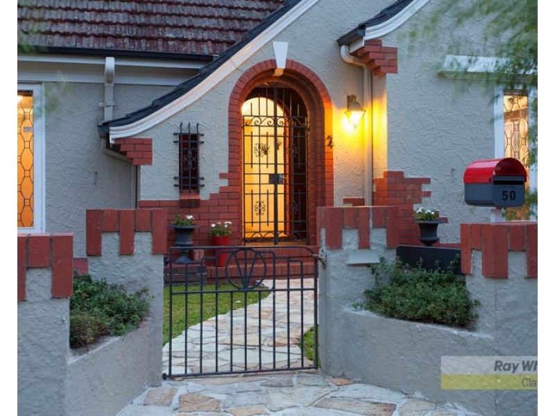 50 Sefton Road, Hendra QLD 4011