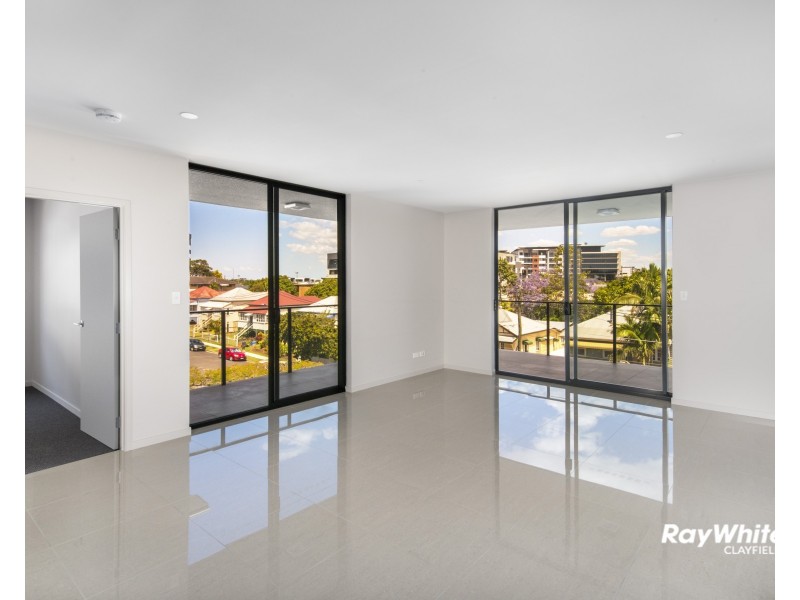 302/18 Bridge Street, Nundah QLD 4012