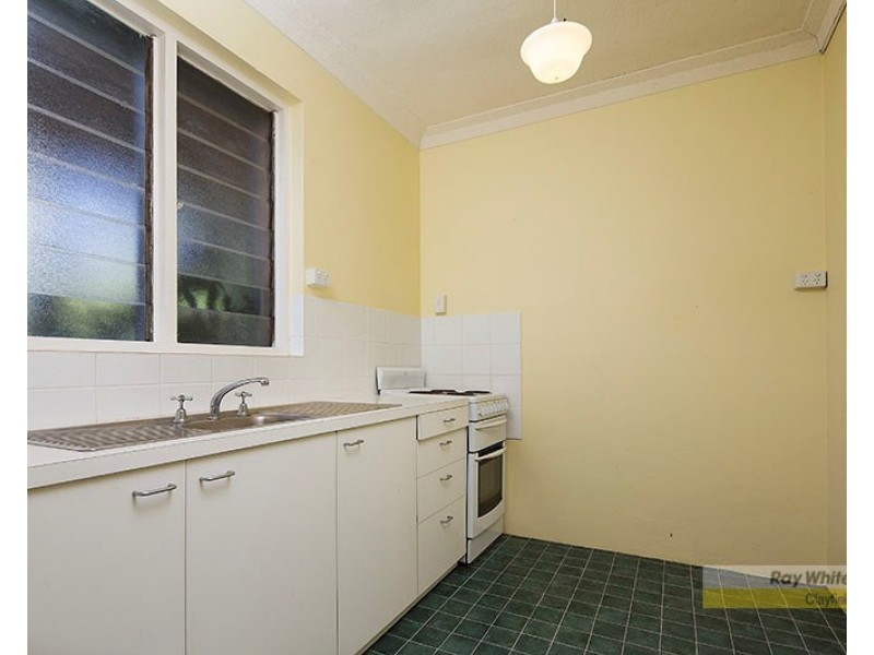 4/27 Windermere Road, Hamilton QLD 4007