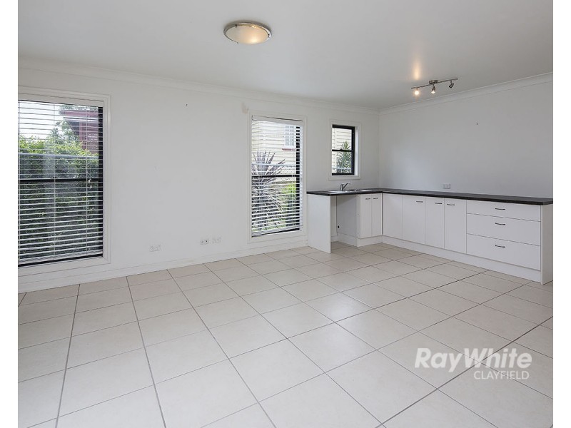 21 Cromwell Street, Wooloowin QLD 4030