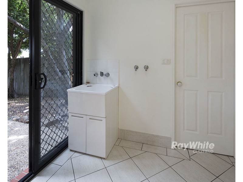 1/23 Emerald Street, Kedron QLD 4031