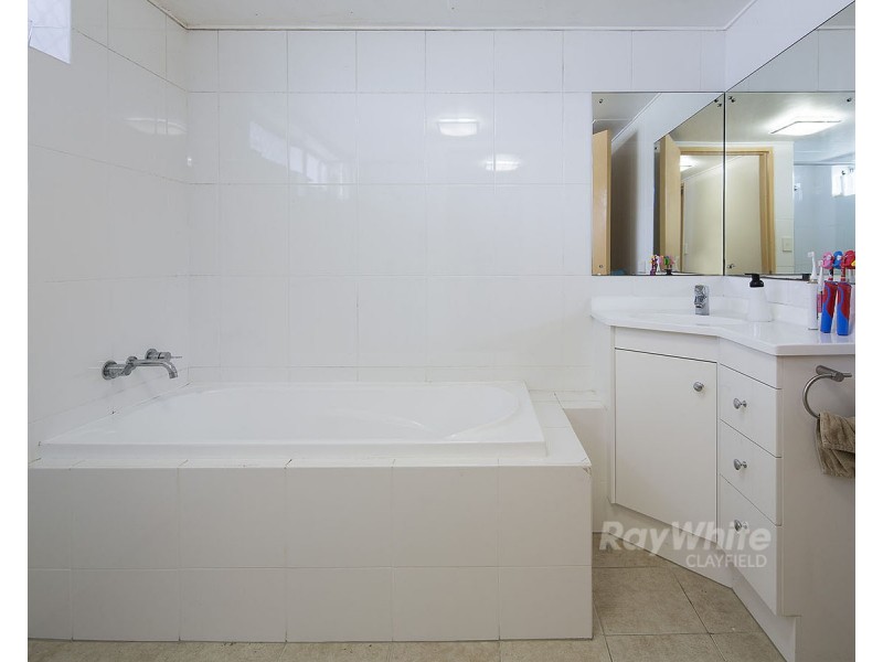 1/28 Barlow Street, Clayfield QLD 4011