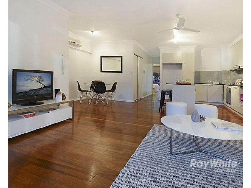 102/21 Miles Street, Clayfield QLD 4011