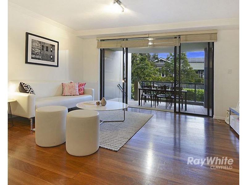 102/21 Miles Street, Clayfield QLD 4011