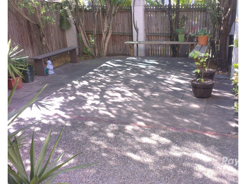 4/23 London Road, Clayfield QLD 4011