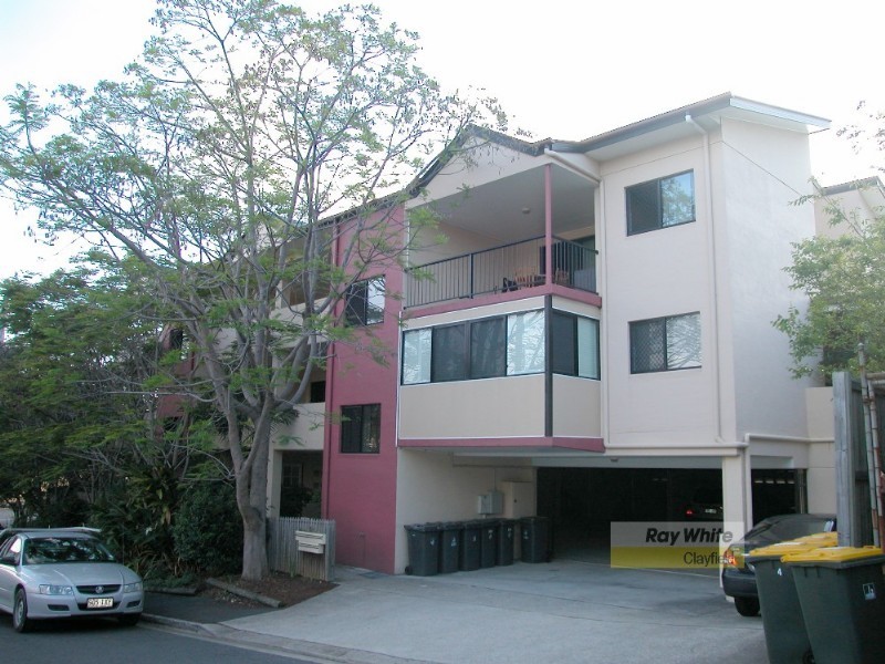 Clayfield QLD 4011