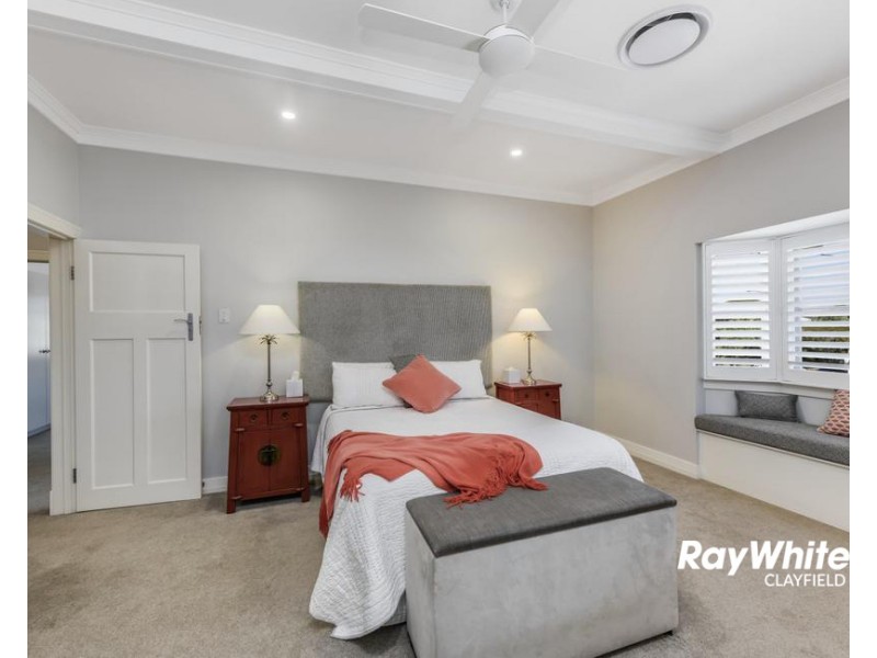 52 Bowley Street, Hendra QLD 4011