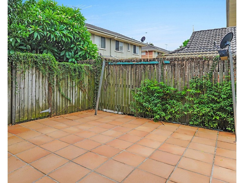 2/121 Allen Street, Hamilton QLD 4007