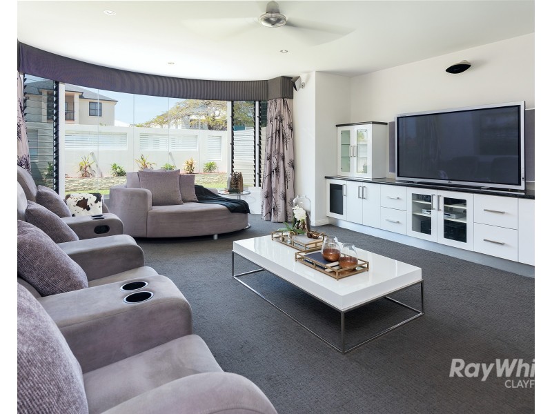 32 Blaikie Street, Hendra QLD 4011