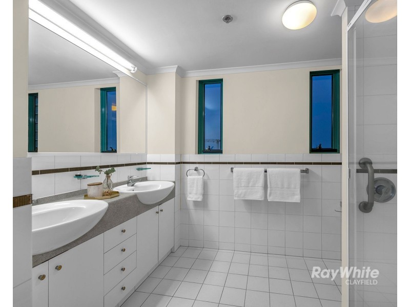 27/23 Harbour Road, Hamilton QLD 4007