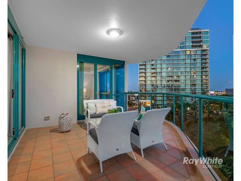 27/23 Harbour Road, Hamilton QLD 4007