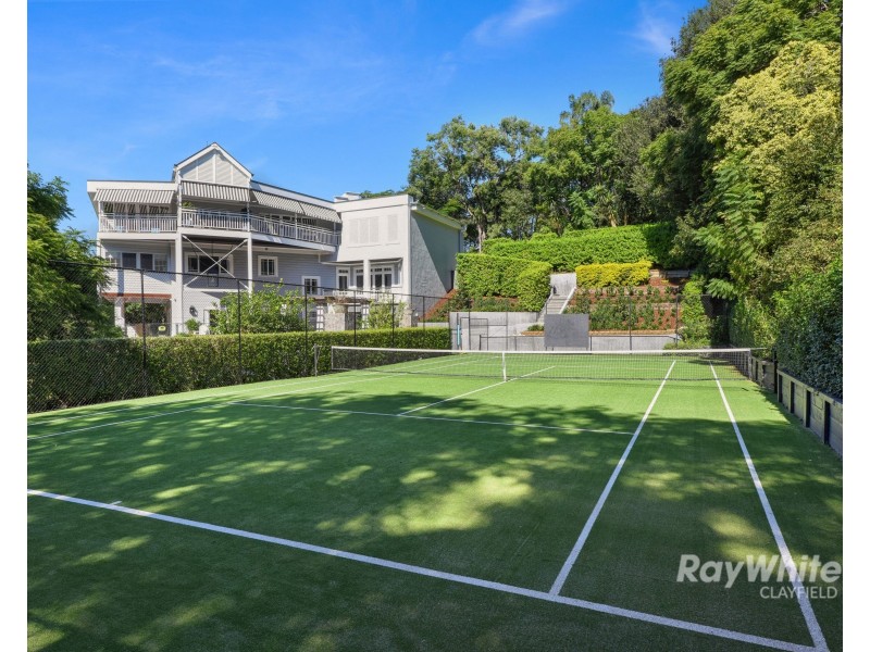 48 Markwell Street, Hamilton QLD 4007