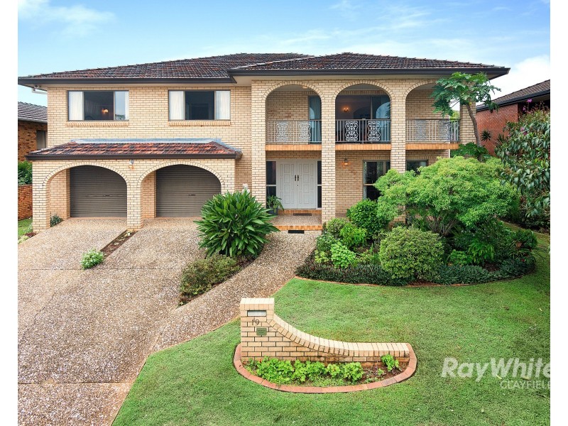 19 Highcrest Avenue, Wavell Heights QLD 4012