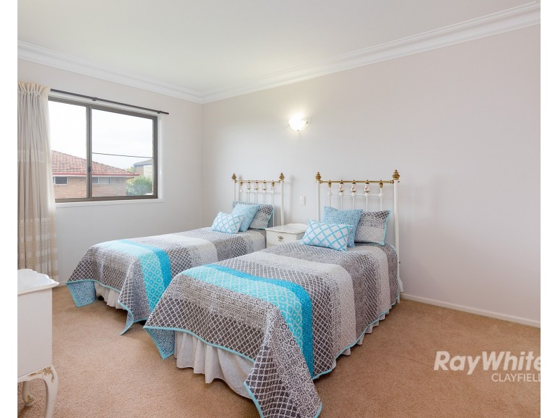 19 Highcrest Avenue, Wavell Heights QLD 4012