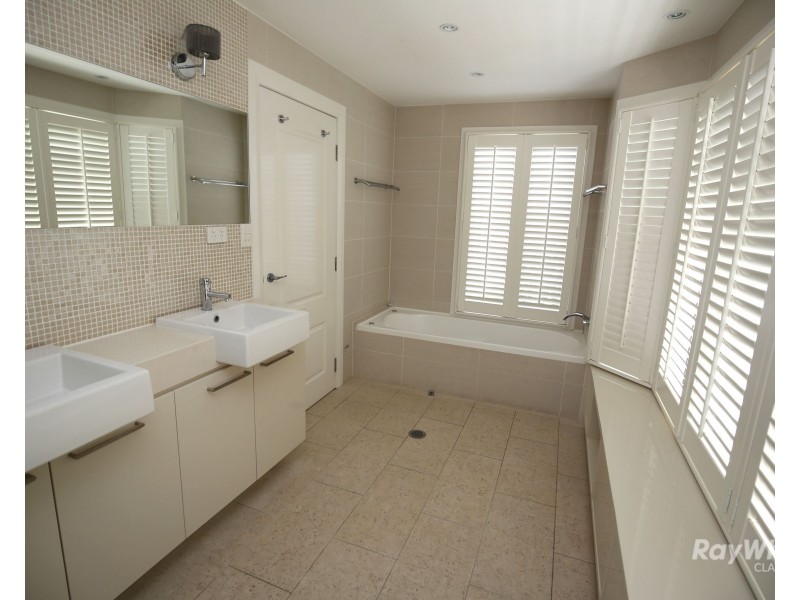 60 Yabba Street, Ascot QLD 4007