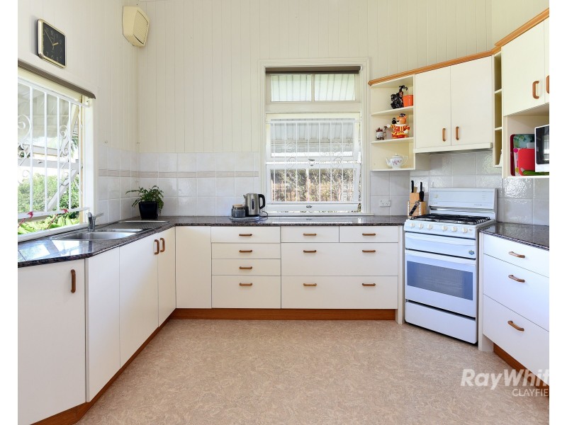 57 Stuckey Road, Clayfield QLD 4011