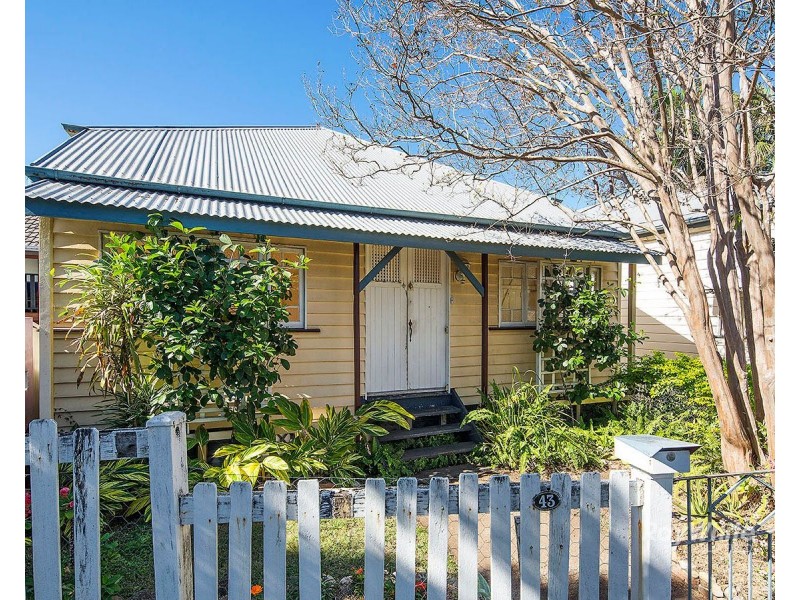 43 Swan Terrace, Windsor QLD 4030