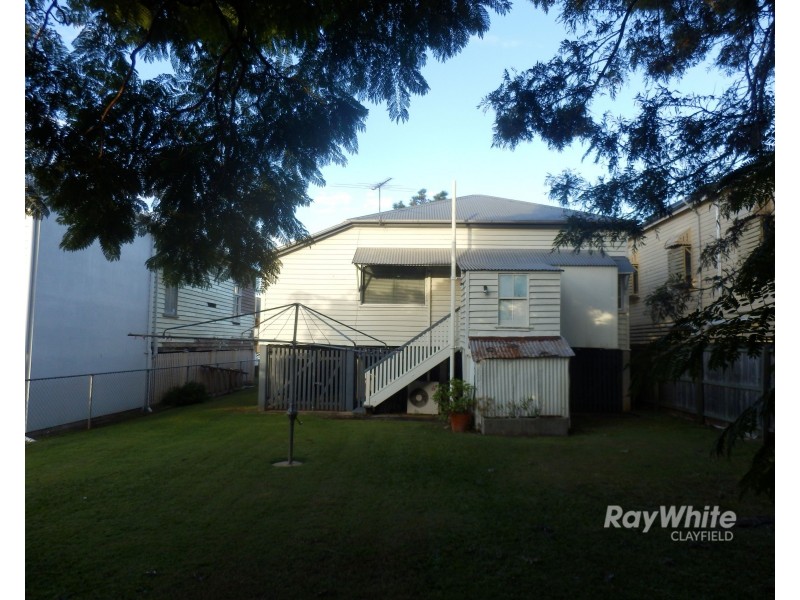 82 Alma Road, Clayfield QLD 4011
