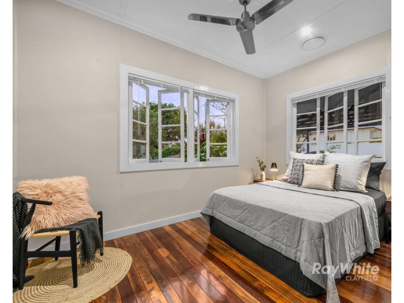 39 White Street, Wavell Heights QLD 4012