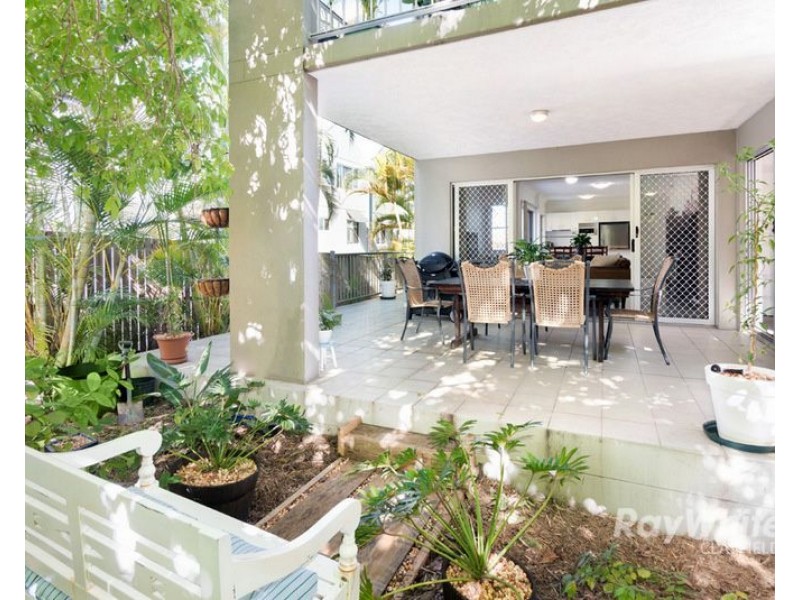 2/48 Hows Road, Nundah QLD 4012