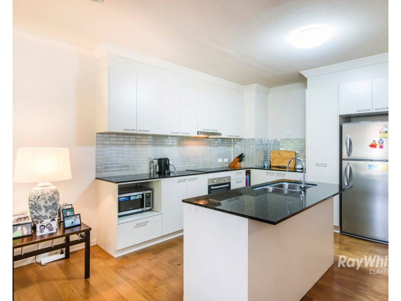 105/21 Miles Street, Clayfield QLD 4011