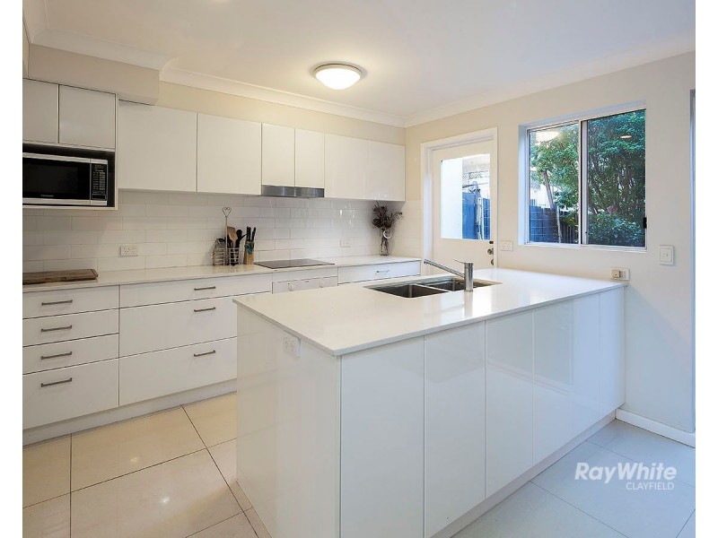 8/12 Wolseley Street, Clayfield QLD 4011