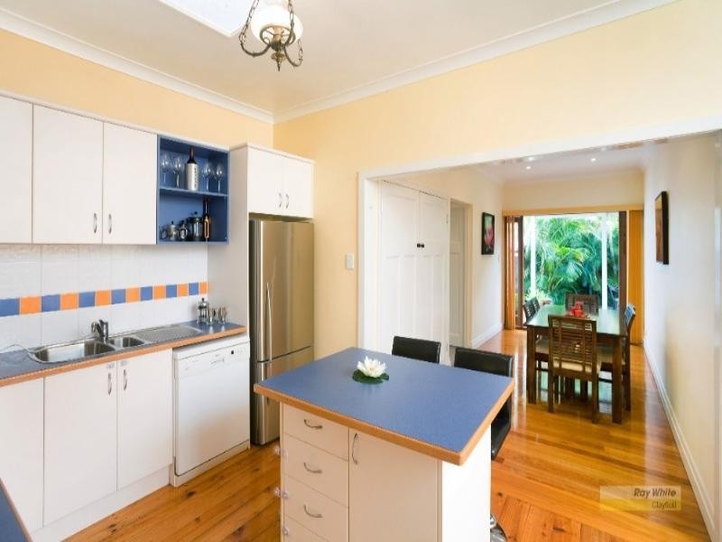 16 Kedron Street, Wooloowin QLD 4030