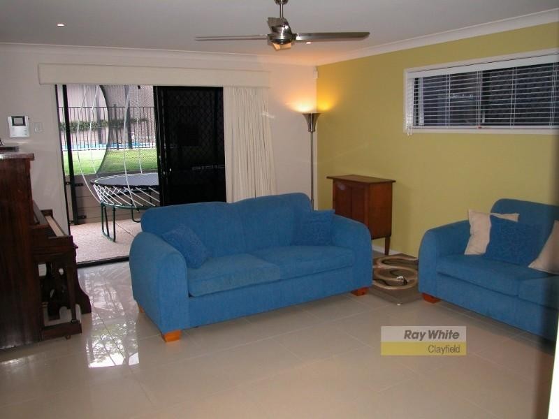 35 Westwood Street, Wavell Heights QLD 4012