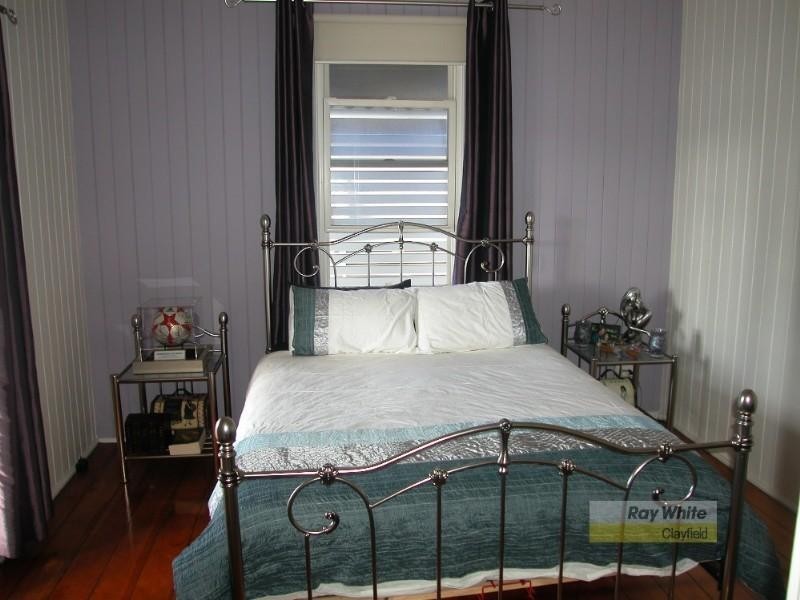 11 Ferguson Avenue, Northgate QLD 4013