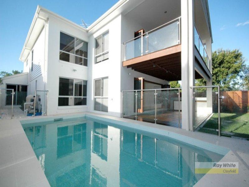 110 Mein Street, Hendra QLD 4011