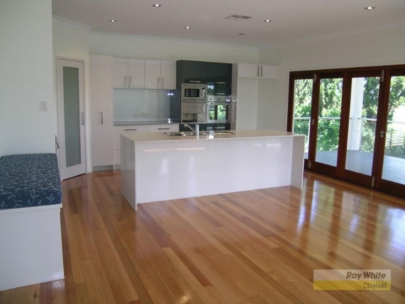 110 Mein Street, Hendra QLD 4011