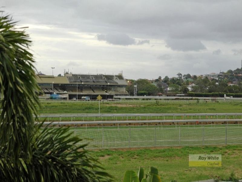 58 Mein Street, Hendra QLD 4011