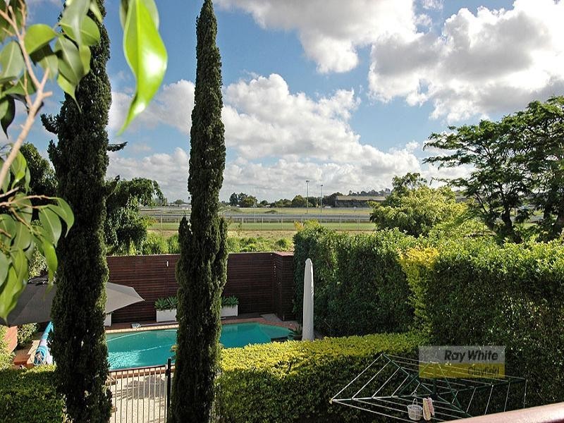 50 Mein Street, Hendra QLD 4011