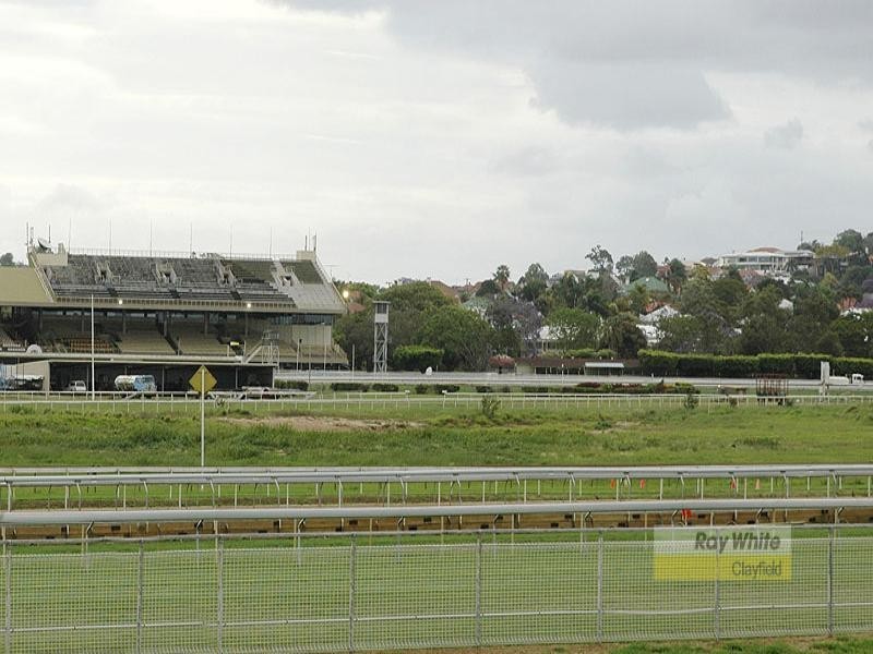 50 Mein Street, Hendra QLD 4011