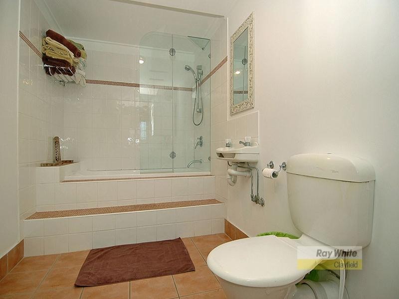 50 Mein Street, Hendra QLD 4011