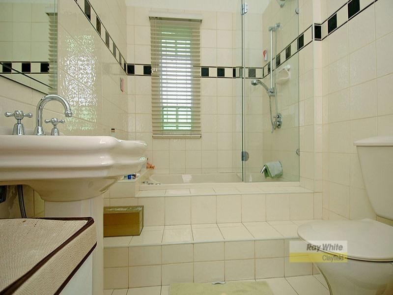 50 Mein Street, Hendra QLD 4011